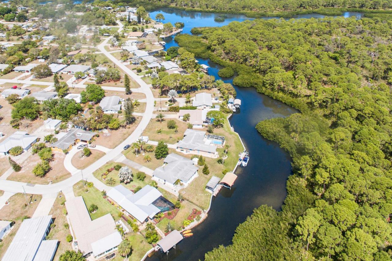 Mangrove View on Oyster Creek Villa Englewood Buitenkant foto